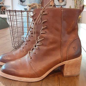Frye Monroe Lace-Up Prairie Boot Size 8